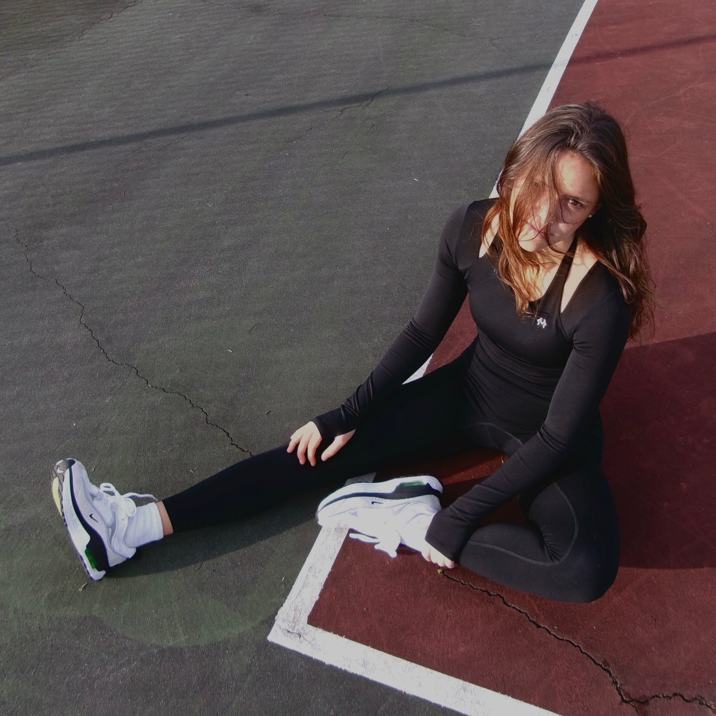 ESSENTIAL LEGGINGS